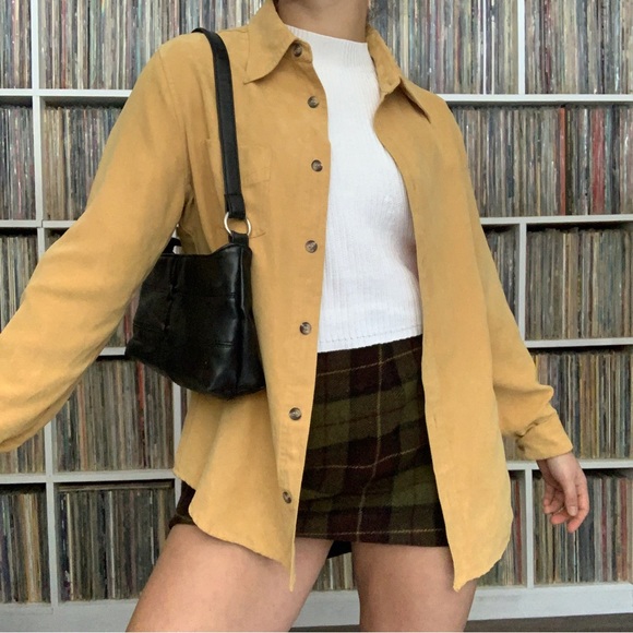 Yellow Button Down - Picture 6 of 6